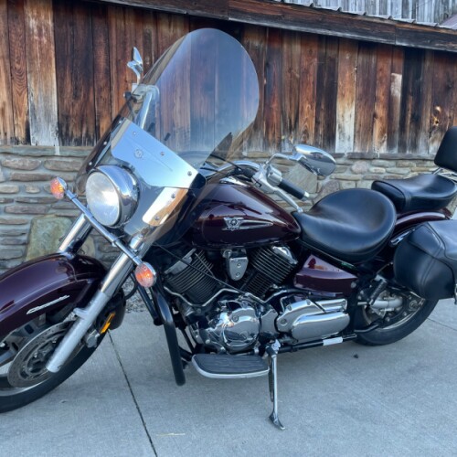 2007 Yamaha V Star 1100 Silverado Black Cherry thumb 2