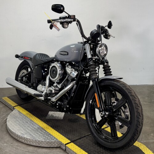 FXBB 2026 Street Bob® thumb 1