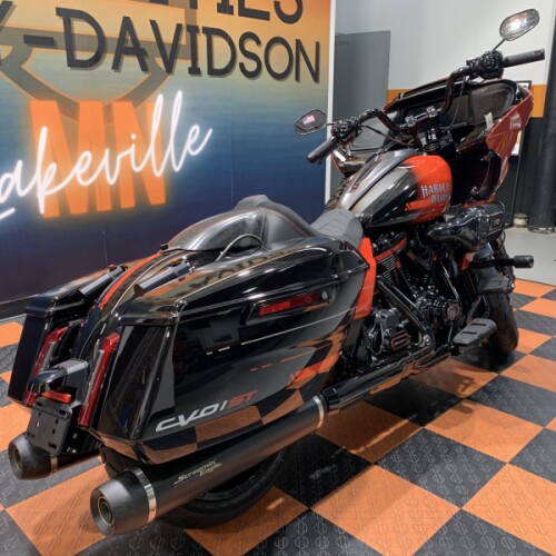 2026 Harley-Davidson CVO Road Glide ST FLTRXSTSE thumb 2