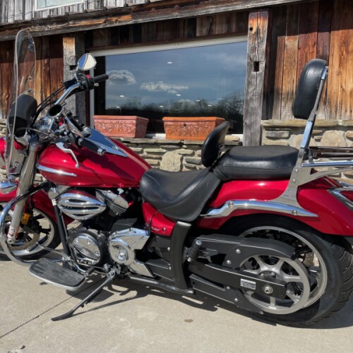 2010 Yamaha V Star 950 Candy Red thumb 0