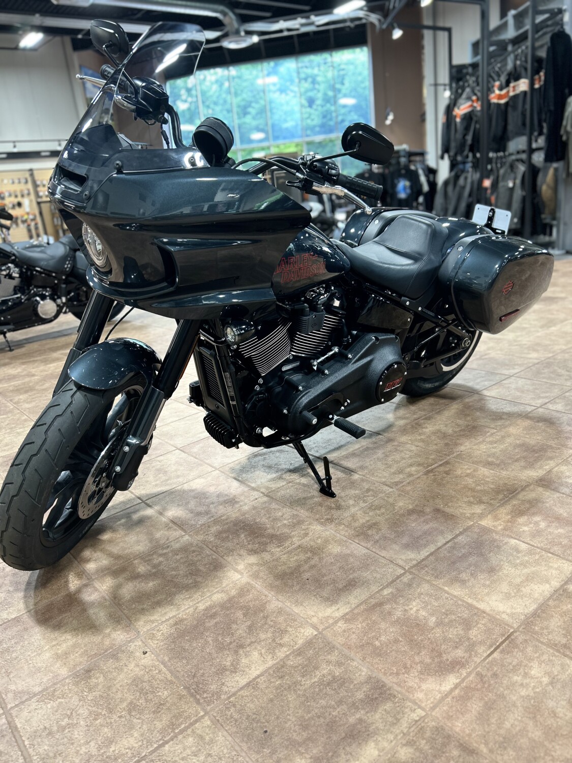  2025 Harley-Davidson® Low Rider™ ST
