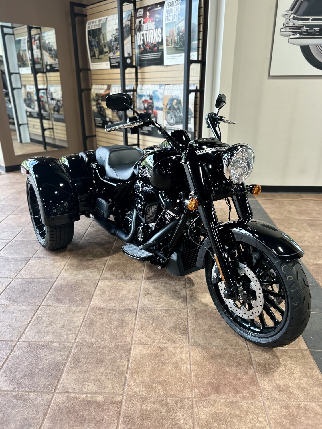  2024 Harley-Davidson® Freewheeler™