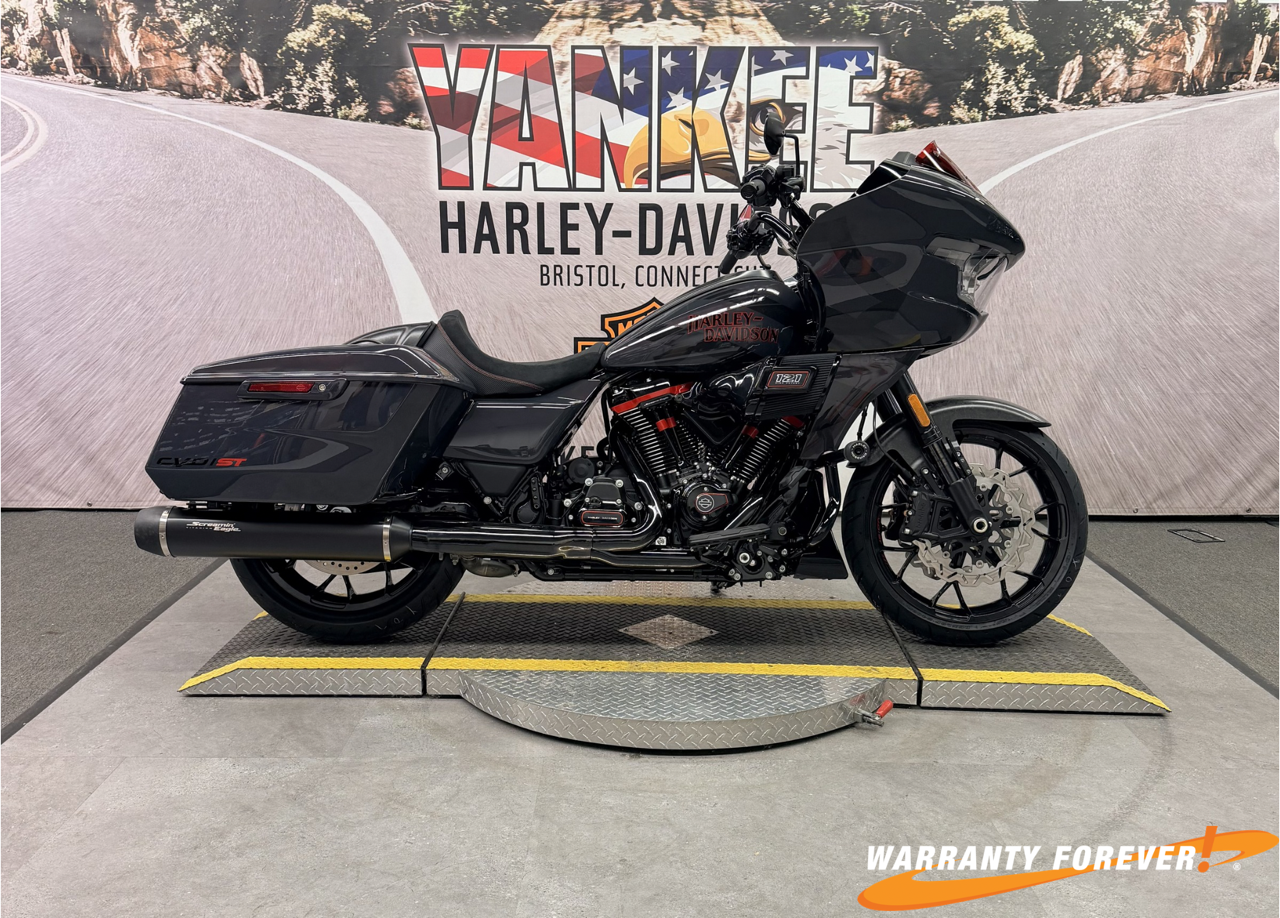 2026 FLTRXSTSE CVO Road Glide ST