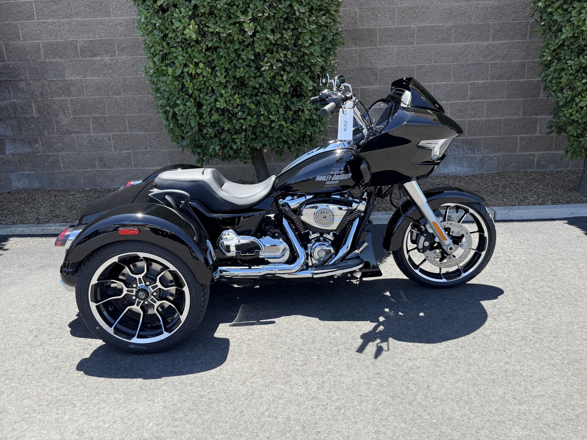 FLTRT 2026 Road Glide 3
