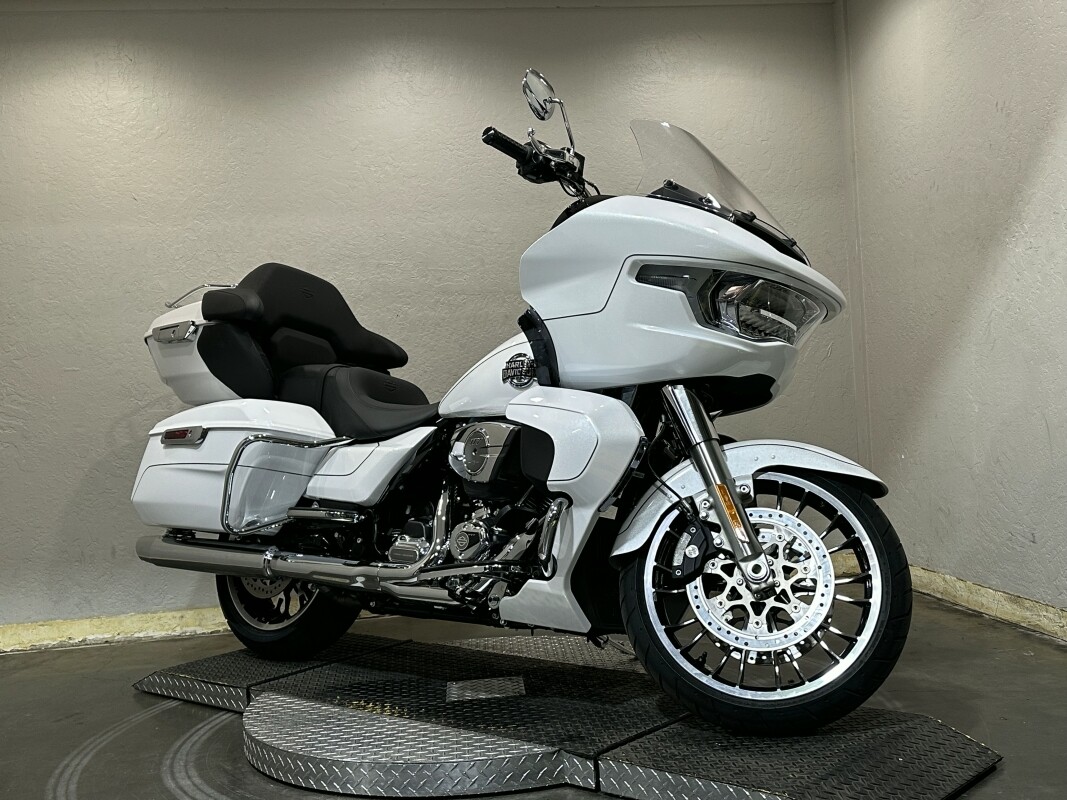 Used 2026 Road Glide Limited | Harley-Davidson USA