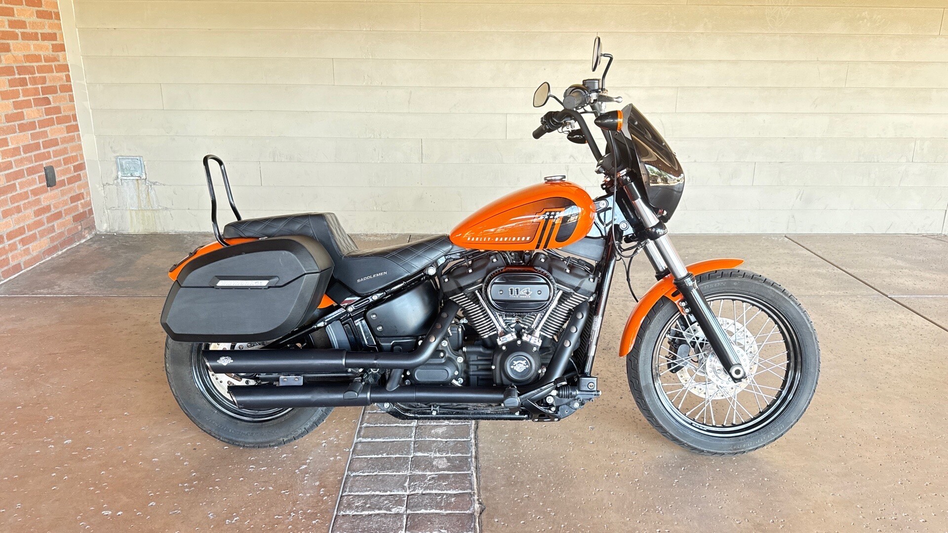FXBBS 2021 Street Bob® 114