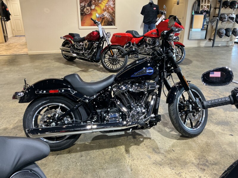2026 Harley-Davidson® Low Rider® S Vivid Black Black Trim