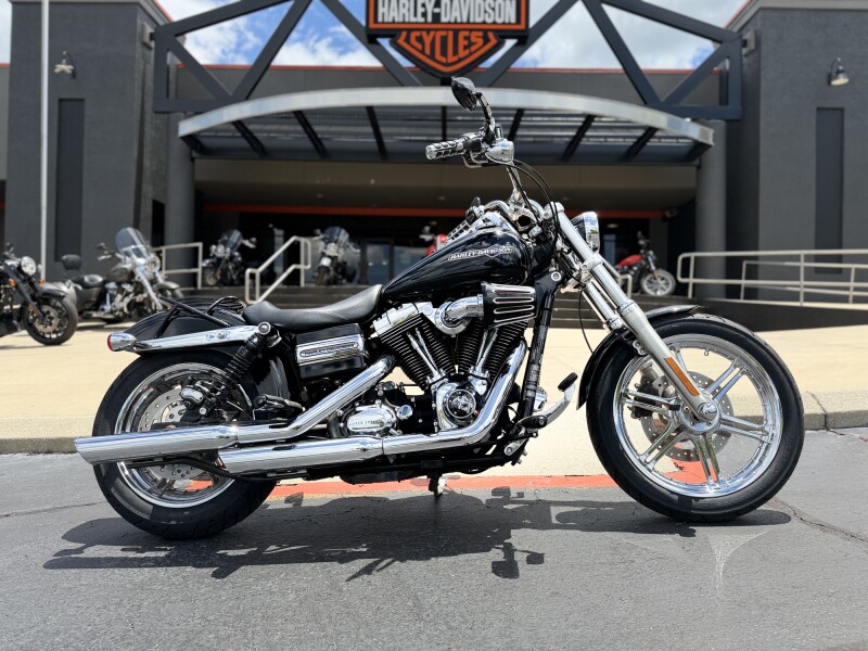 FXDC 2012 Super Glide® Custom