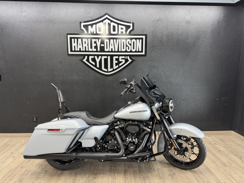 2020 Harley-Davidson® Road King® Special