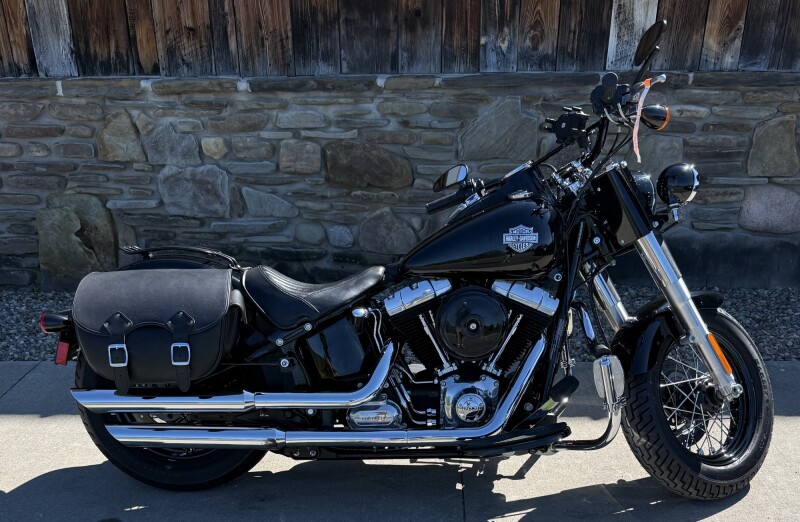2012 Harley-Davidson® Softail Slim® Vivid Black
