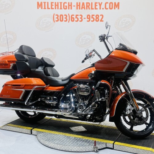 2022 CVO™ Road Glide™ Limited FLTRKSE thumb 1
