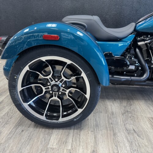 2026 Harley-Davidson® Road Glide 3  thumb 1