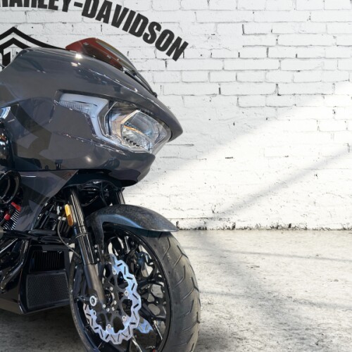 2026 Harley-Davidson® CVO Road Glide ST Inferno Gray thumb 2
