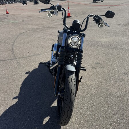 2026 Harley-Davidson® Street Bob® thumb 2