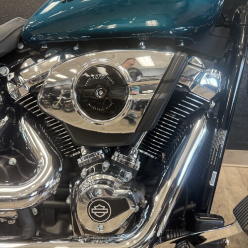 2026 Harley-Davidson® Breakout® thumb 2