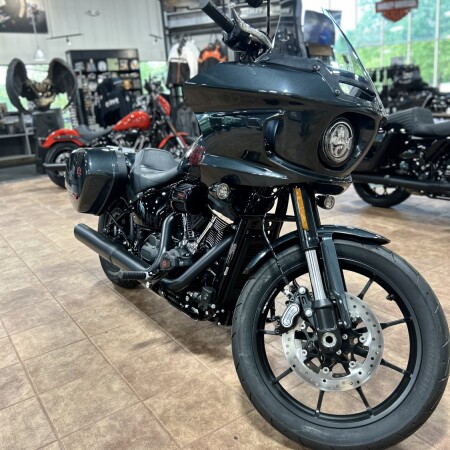  2025 Harley-Davidson® Low Rider™ ST thumb 3