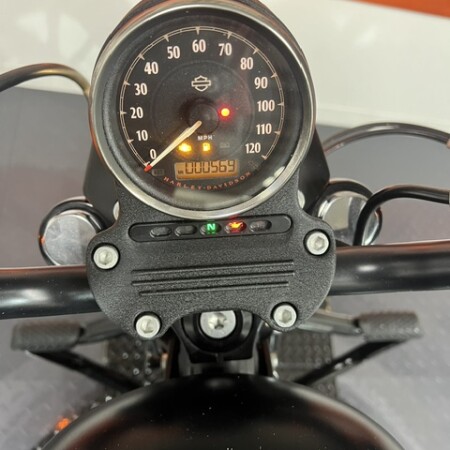 Used 2022 Harley-Davidson Iron 883 for Sale in Sarasota, FL thumb 0
