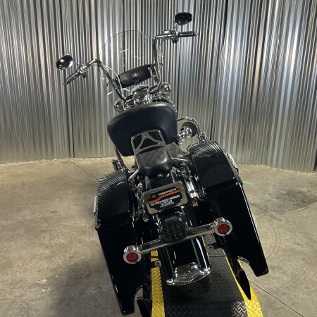 2009 Harley-Davidson® Road King® Classic BLACK thumb 1