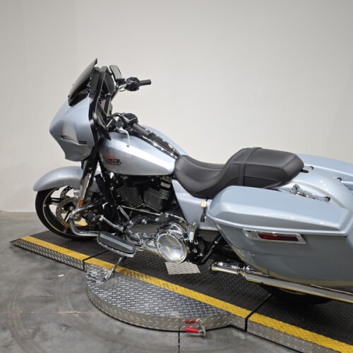 FLHX 2025 Street Glide™ thumb 0