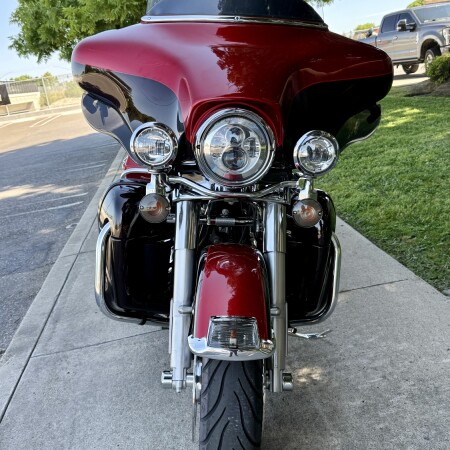 FLHTK 2012 Electra Glide® Ultra Limited thumb 2