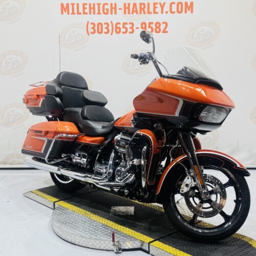 2022 CVO™ Road Glide™ Limited FLTRKSE thumb 0
