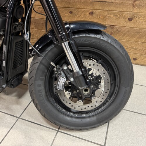 2020 Harley-Davidson® Fat Bob® 114 Vivid Black FXFBS thumb 1