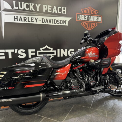 2026 Harley-Davidson® CVO Road Glide ST Citrus Heat Re-Entry thumb 0