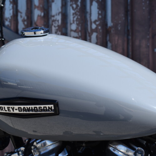 2026 Harley-Davidson® Street Bob® FXBB thumb 3
