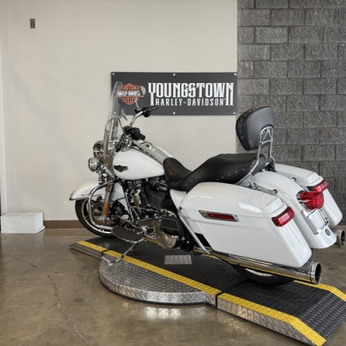 2020 Harley-Davidson® Road King® FLHR thumb 0