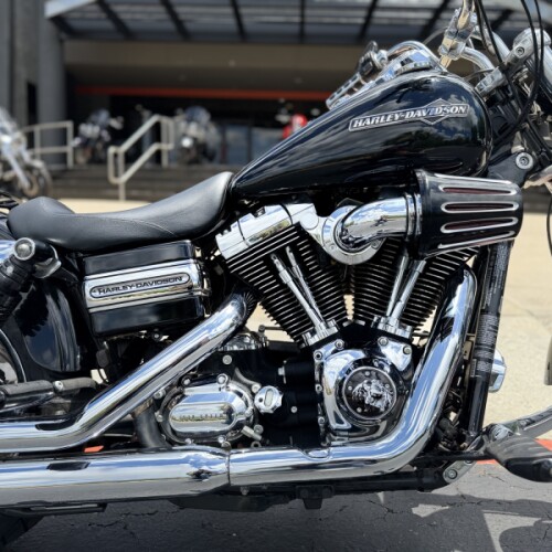 FXDC 2012 Super Glide® Custom thumb 0