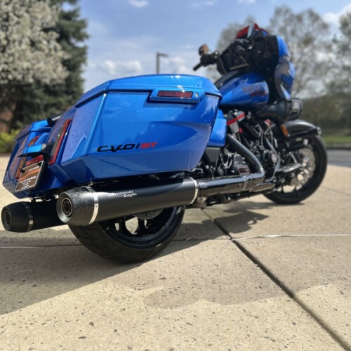  2026 Harley-Davidson® CVO Street Glide ST thumb 2