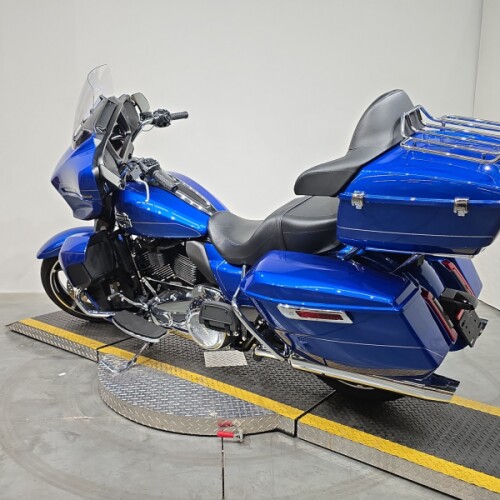 FLHXU 2025 Street Glide™ Ultra thumb 0