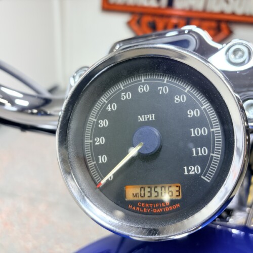 2005 XL883C Harley-Davidson® Sportster® 883 Custom Rich Sunglo Blue thumb 1