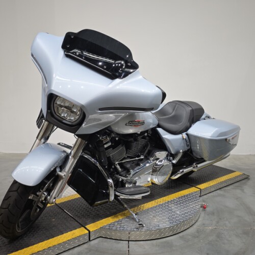 FLHX 2025 Street Glide™ thumb 2