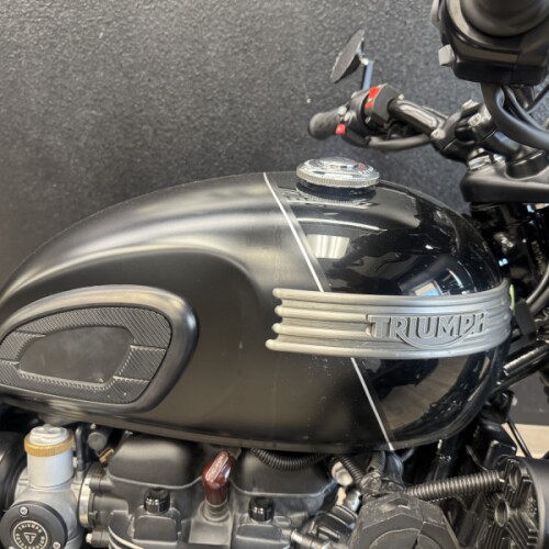 2020 Bonneville  thumb 1
