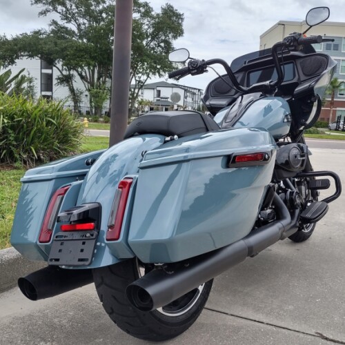 FLTRX 2024 Road Glide® thumb 1