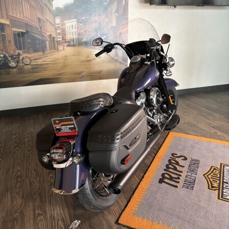 2026 Harley-Davidson® Heritage Classic Purple Abyss Black Laced Wheels thumb 2