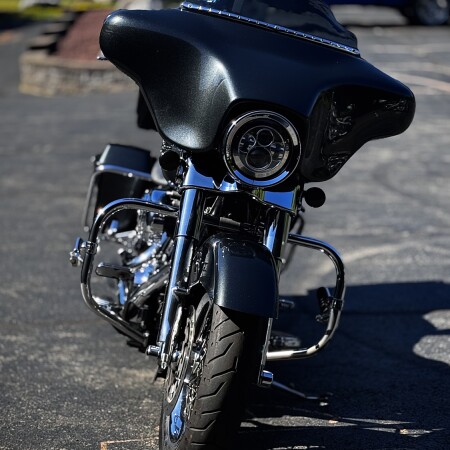 2009 Harley-Davidson® Street Glide® Black Pearl thumb 2