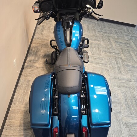 2026 Harley-Davidson® Street Glide® Teal Thunder / Vivid Black Black Trim FLHX thumb 1