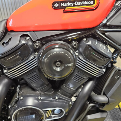 2026 Harley-Davidson® Nightster® Special Blood Orange Black Trim thumb 3