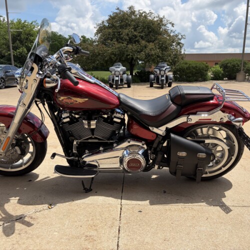 2023 Harley-Davidson® Fat Boy® 114 Heirloom Red Fade thumb 1