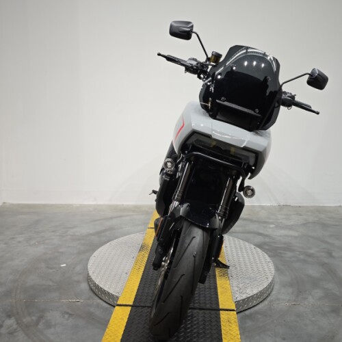 RA1250ST 2025 Pan America® 1250 ST thumb 3
