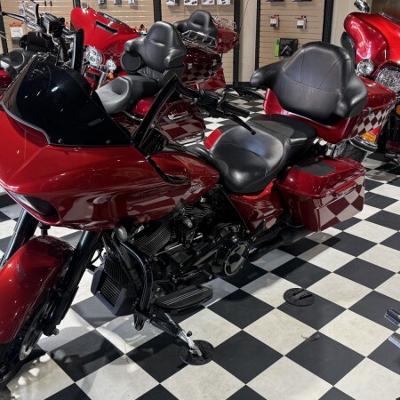 FLTRXS 2018 Road Glide® Special thumb 1