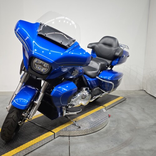 FLHXU 2025 Street Glide™ Ultra thumb 2