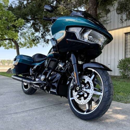 FLTRX 2026 Road Glide® thumb 3