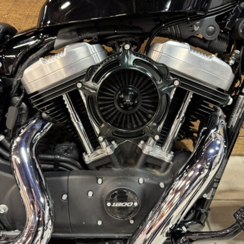2019 Harley-Davidson® Forty-Eight® Vivid Black XL1200X thumb 2
