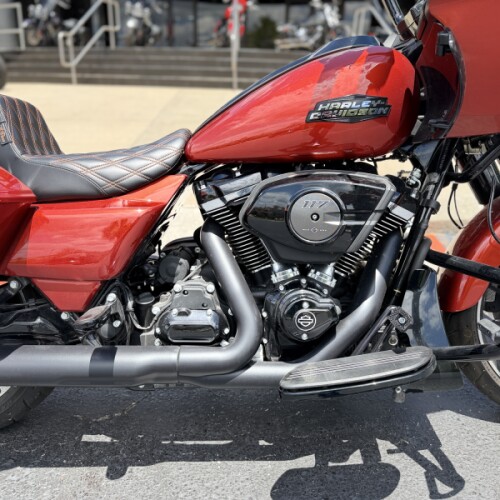 FLTRX 2024 Road Glide® thumb 0