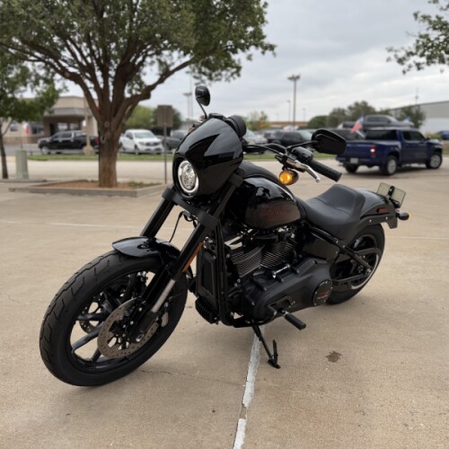 2026 Harley-Davidson® Low Rider® S Vivid Black Black Trim thumb 0