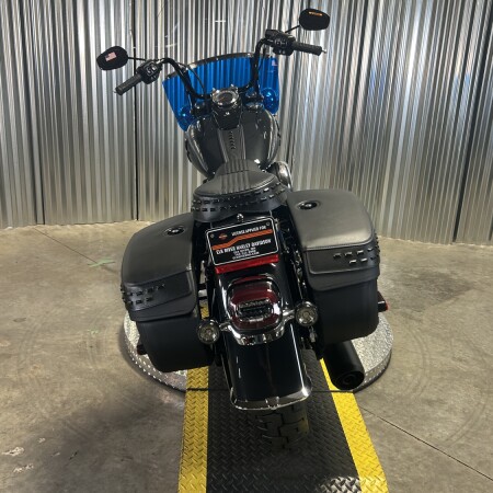 2026 Harley-Davidson® Heritage Classic Midnight Ember w/Laced Wheels thumb 1