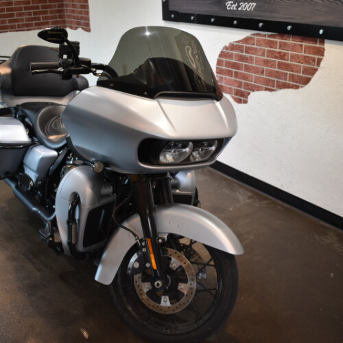 2020 Harley-Davidson® Road Glide® Special Barracuda Silver Denim thumb 2